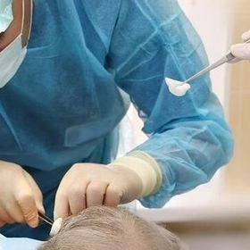 Видалення атероми