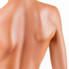 Ліпосакція спини