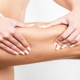 Ліпосакція стегон